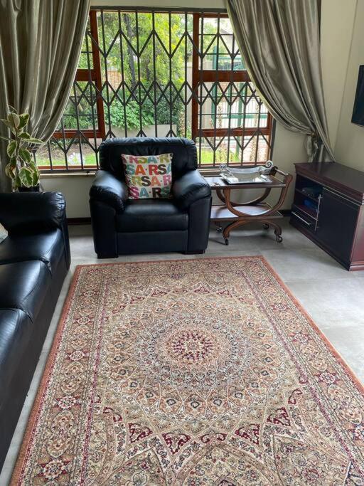 Apartamento Garden And Park Leisure On Tugela Benoni Exterior foto